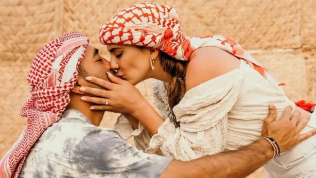 Marco Fabián se comprometió con su novia Kristel Fabre en Dubái