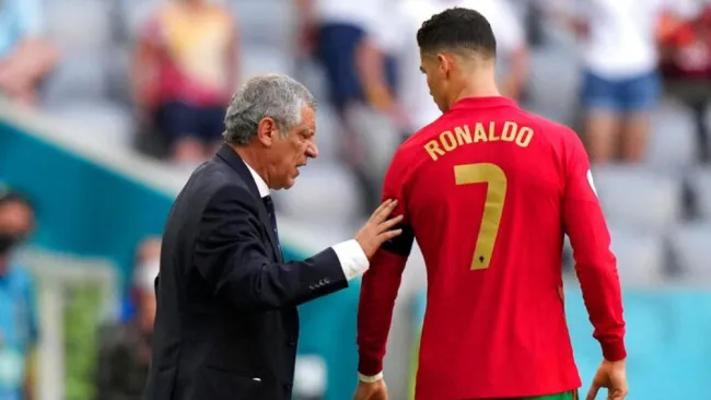 Santos da indicaciones a CR7