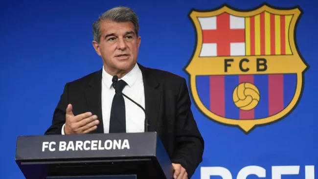 Joan Laporta durante una reunión en Barcelona 