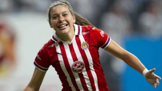 Norma Palafox como jugadora de Chivas