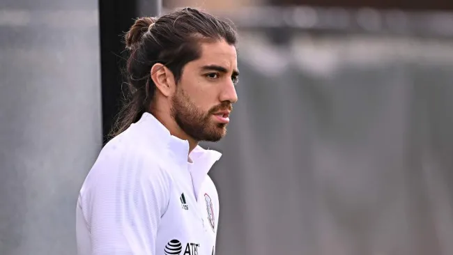 Rodolfo Pizarro en entrenamiento
