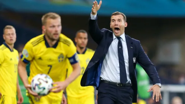 DT de Ucrania Andriy Shevchenko en acción