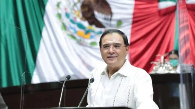 Benjamín Robles Montoya en el Congreso