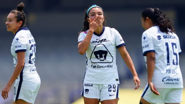 Marlyn Campa en un partido con los Pumas