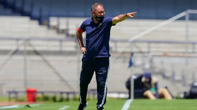Andrés Lillini en un partido con Pumas 