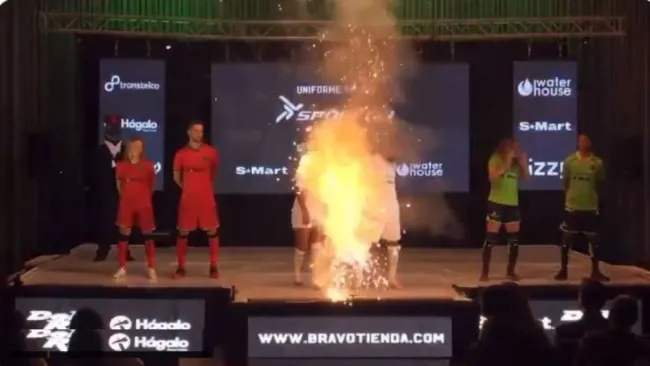 Galván y González en la presentación 