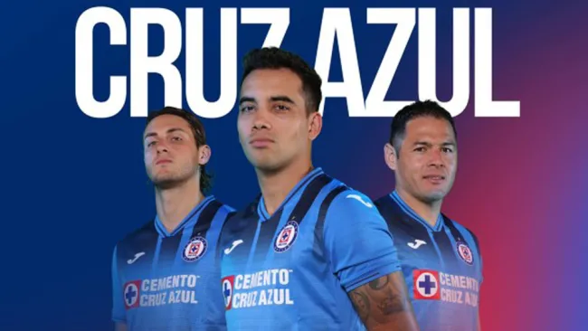 Imagen promocional de uniforme de local de Cruz Azul