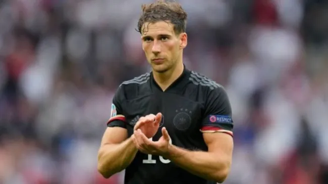 León Goretzka en acción con Alemania