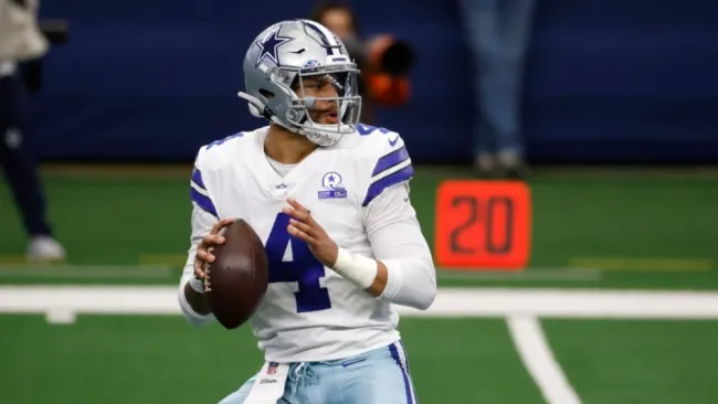Dak Prescott en acción con los Dallas Cowboys