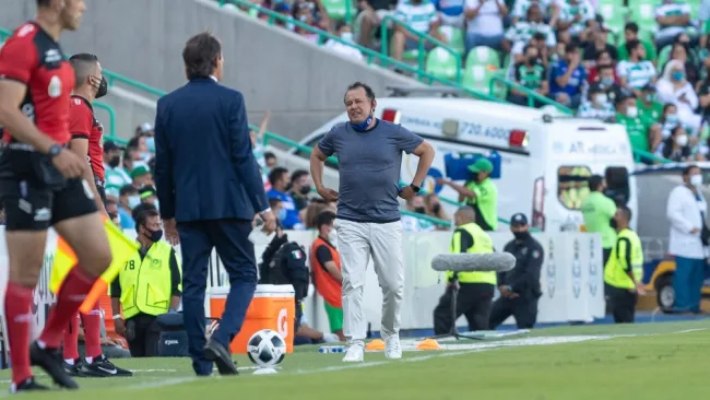 Juan Reynoso, técnico de Cruz Azul