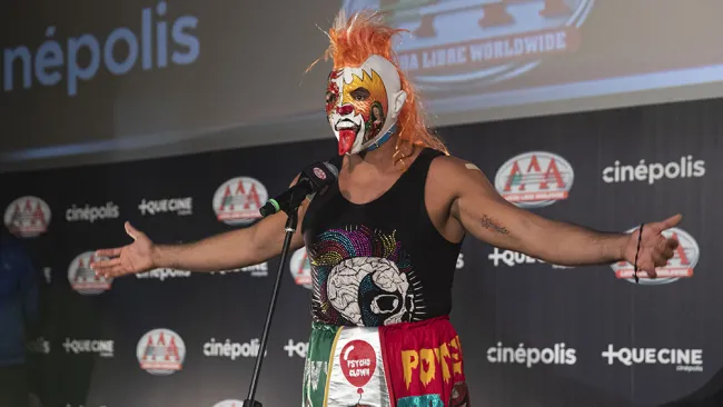 Psycho Clown en la presentación de Triplemanía XXIX