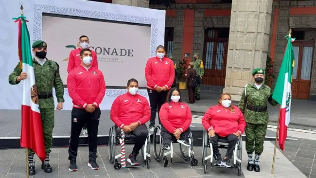 Juegos Paralímpicos 2020: Presidente abanderó a la delegación mexicana