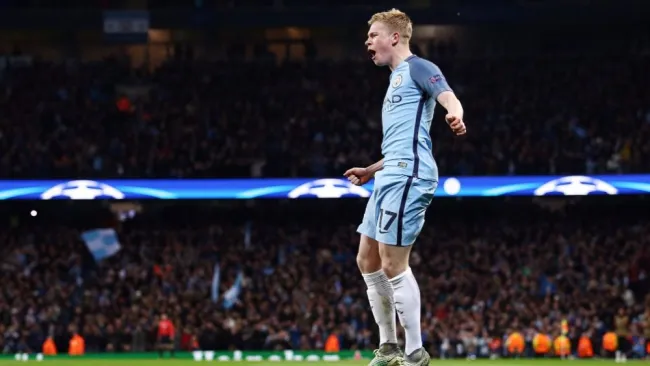 Kevin De Bruyne en acción con Manchester City