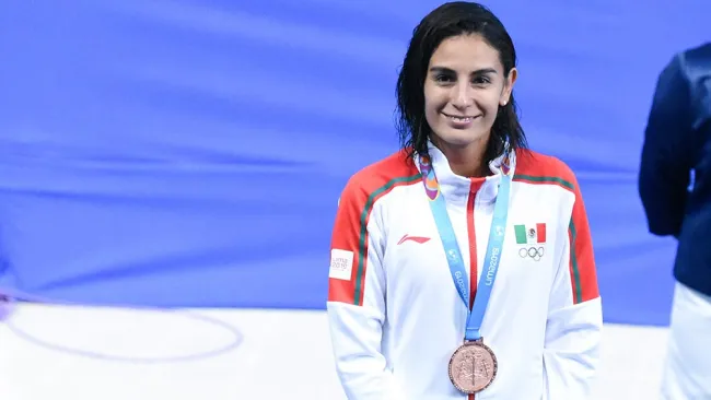 Paola Espinosa con su Bronce en Panamericanos de 2019