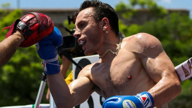 Omar Chávez en un entrenamiento 