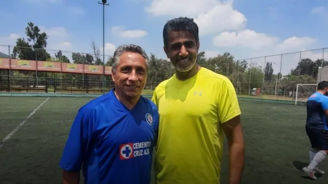 Negrete con el embajador qatarí 