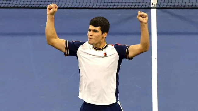 Carlos Alcaraz en victoria sobre Peter Gojowczyk