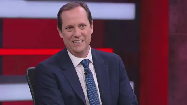 Paco Villa durante un programa de TUDN 