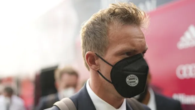 Julian Nagelsmann vuela con el equipo hacia Barcelona para la Champions