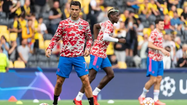 Cristiano Ronaldo en el calentamiento del partido de Champions