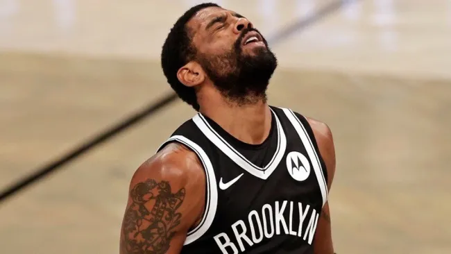 NBA: Kyrie Irving cree que vacunas contra covid-19 son un plan satánico