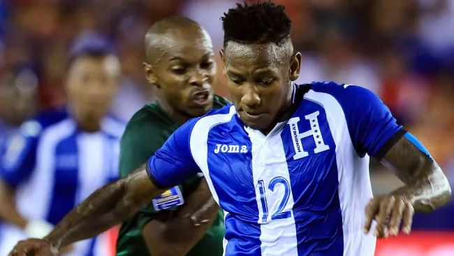 Romell Quioto durante un partido con Honduras