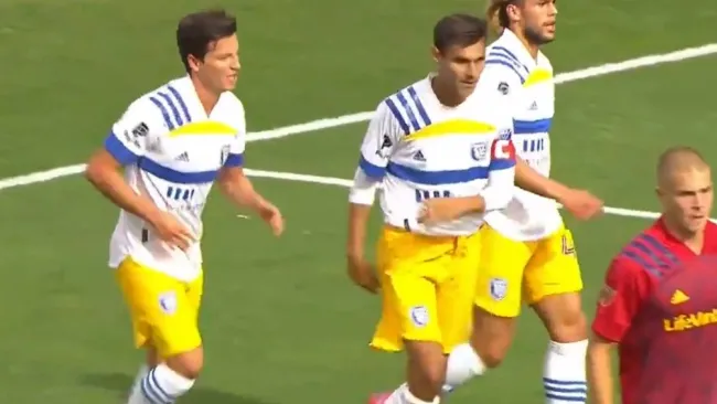 Carlos Fierro: Anotó y dio asistencia ante el Real Salt Lake