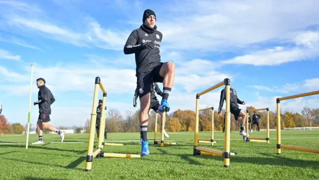 Selección Mexicana entrenó por primera vez en Indianapolis, previo a su duelo ante EE.UU.