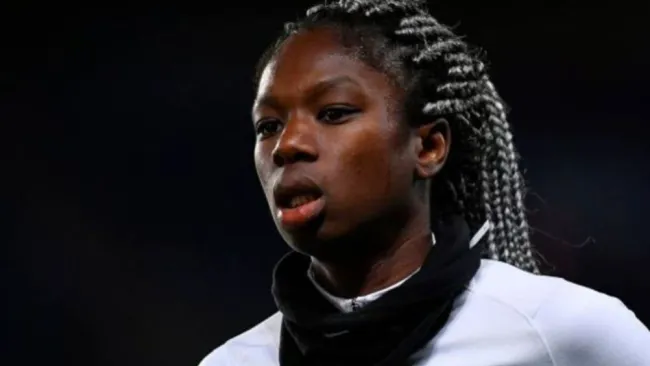 Aminata Diallo en una práctica 