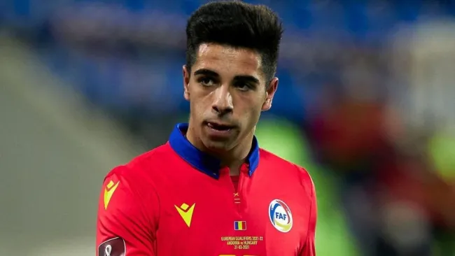 Fernández se fue expulsado en tiempo récord