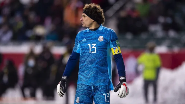 Memo Ochoa en la derrota ante Canadá