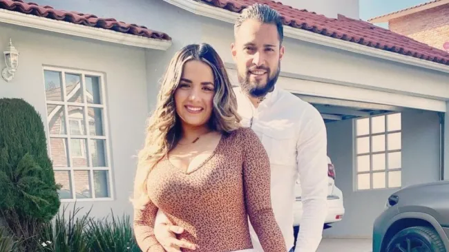 Alfredo Saldívar y Mariana Clemente