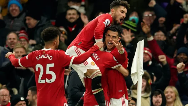 Cristiano en festejo de su gol 800