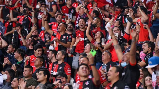 Aficionados de los Rojinegros del Atlas