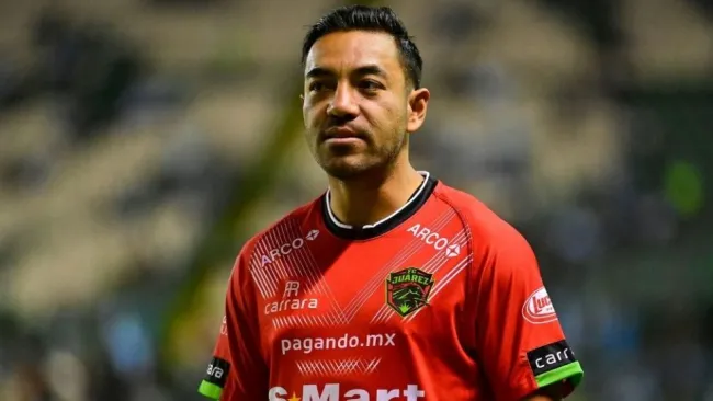 Marco Fabián jugando con Bravos de Juárez