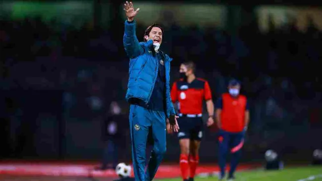 Santiago Solari en los Cuartos de Final Ida 