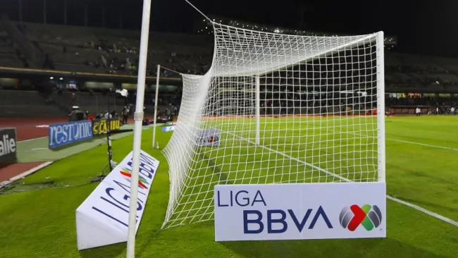 Portería del Estadio Olímpico Universitario