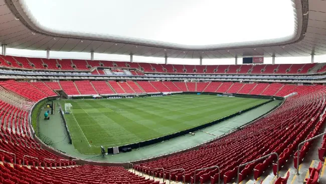 Estadio Akron reducirá aforo al 60 por ciento ante Mazatlán