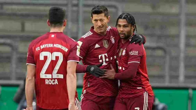 Bayern Múnich goleó al Colonia