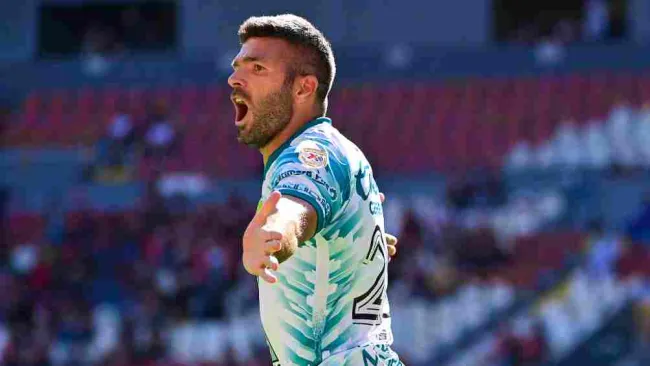 Emmanuel Gigliotti, nuevo refuerzo del Decano