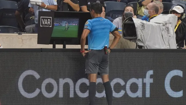 Concacaf: Confirmó uso del VAR para todas sus competencias en 2022