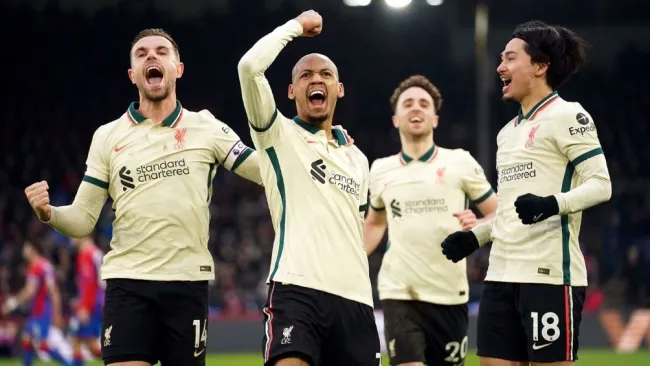 Los contagios en la Premier van a la baja