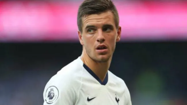 Giovani Lo Celso en acción con Tottenham