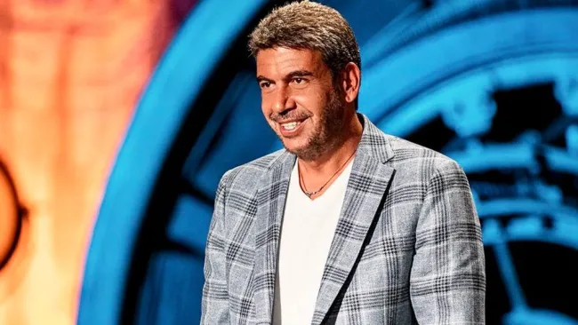 Arturo Elías Ayub durante el programa de Shark Tank México