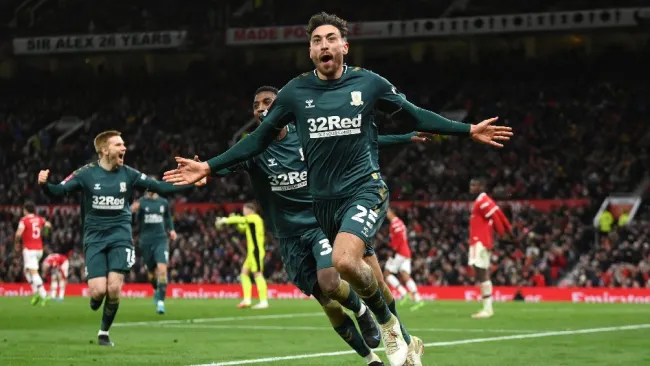 Jugadores de Middlesbrough celebrando gol ante Manchester United
