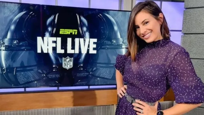 Kary Correa previo a un programa de NFL
