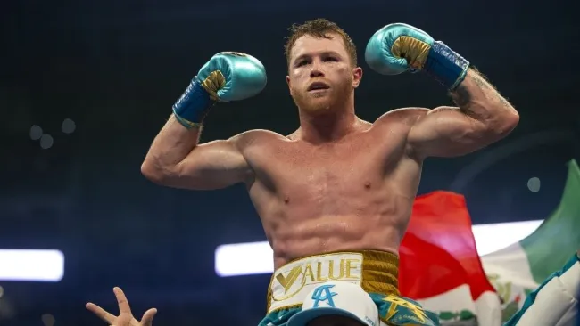 Canelo Álvarez en una pelea 