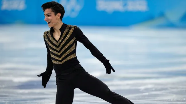 Donovan Carrillo durante su participación en Beijing 2022