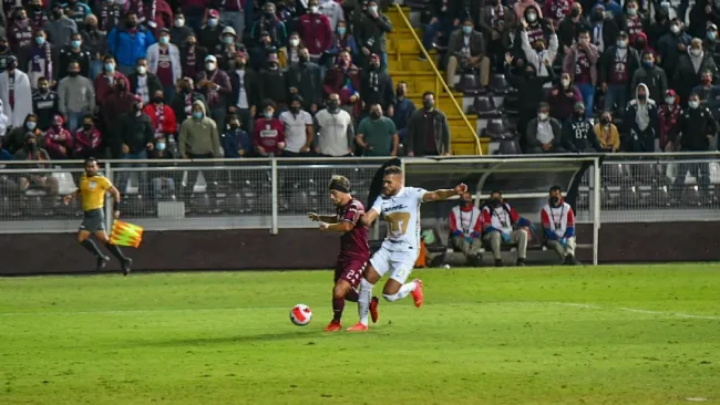 Saprissa vs Pumas en acción