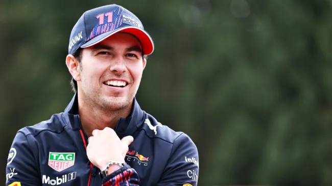 Sergio 'Checo' Pérez previo a una carrera de la Fórmula 1